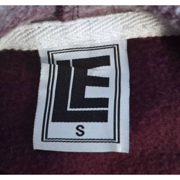 LIQUID ENERGY APPAREL MAROON & WHITE HUNTINGTON BEACH HOODIE SZ.S EUC. - Picture 4 of 5